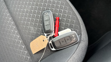 Nissan Juke 1.0 DiG-T N-Connecta 5dr Petrol Hatchback